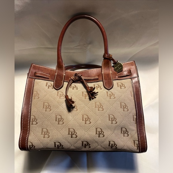 Vintage Dooney & Bourke Signature Bag - Picture 4 of 13